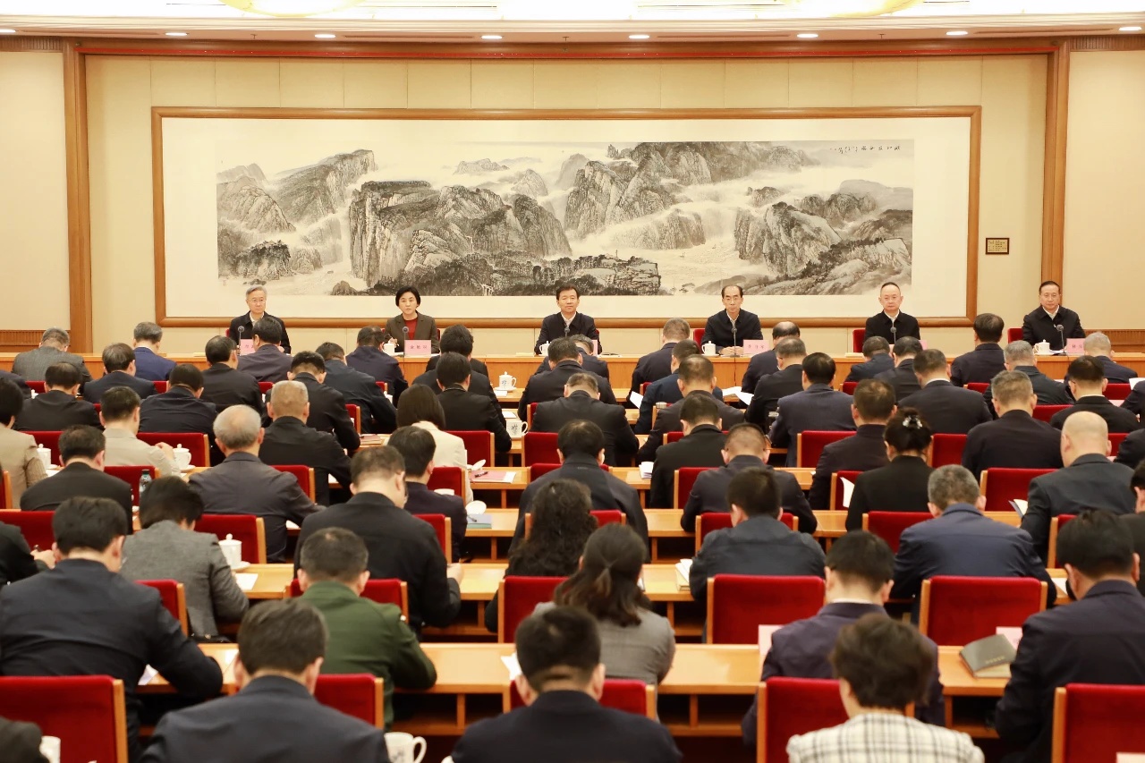 全国信访局长会议召开...